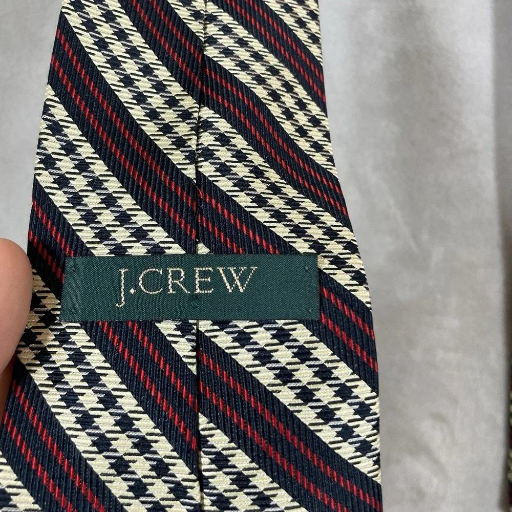 Vintage J.Crew Oarsman Neck Tie 100% Silk Made in USA Preppy Patterned 90s
